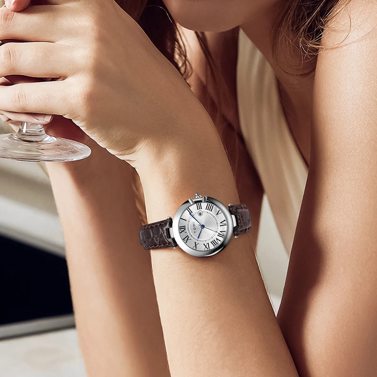 Simple Fashion Women'S Watch Elegant Women'S Style Luxury round Small Dial Calendar Belt Watch Holiday Gift Relogio Feminin